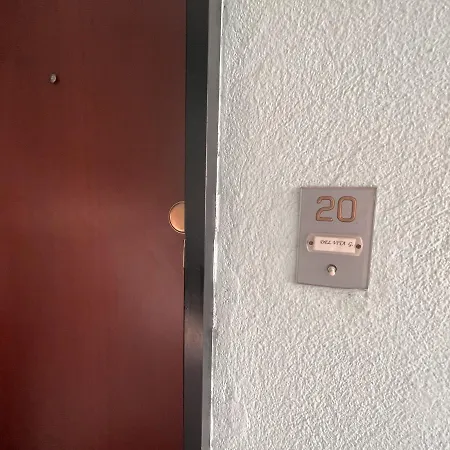 Apartment Joivy Charming Flat Next To Golf Park